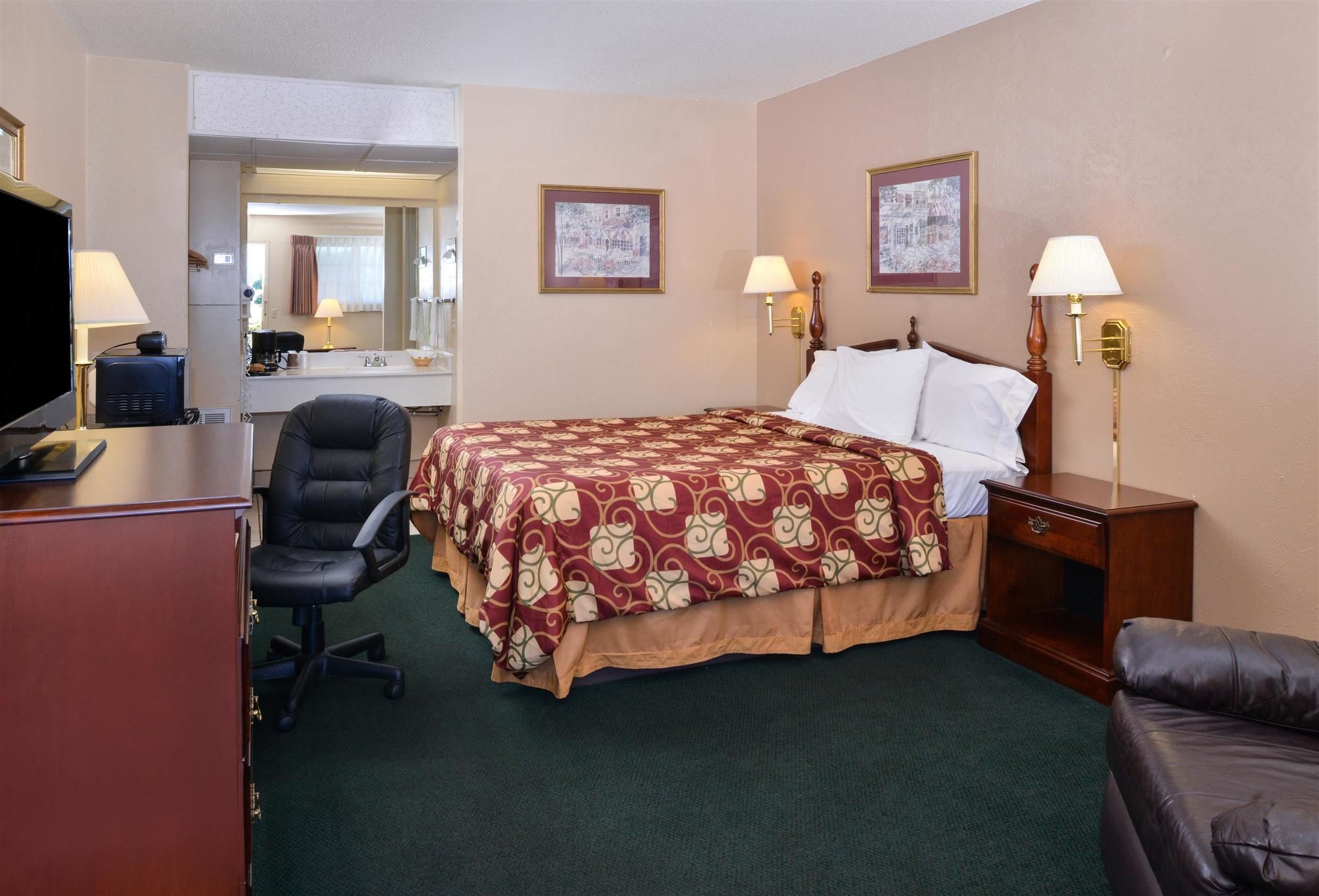 Route 66 Inn & Suites by OYO Vega Tx