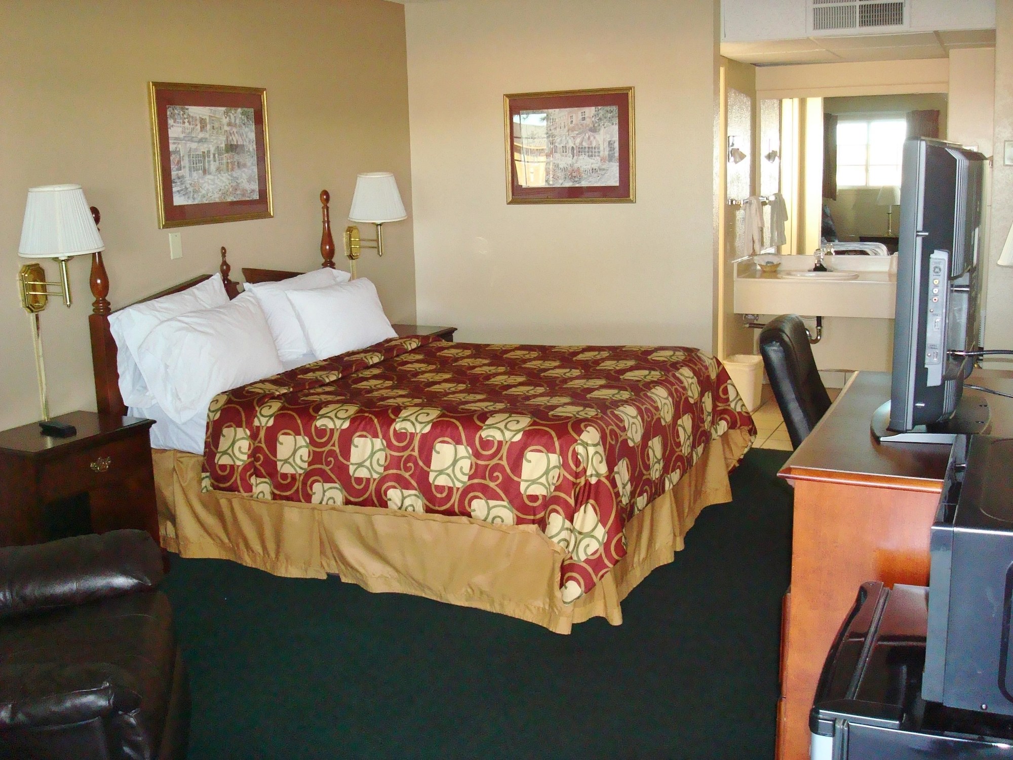 Route 66 Inn & Suites by OYO Vega Tx