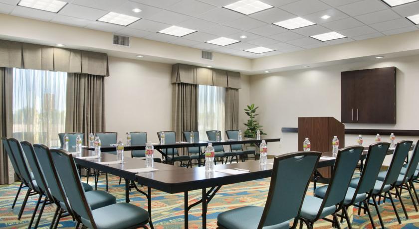 Hampton Inn Vernon