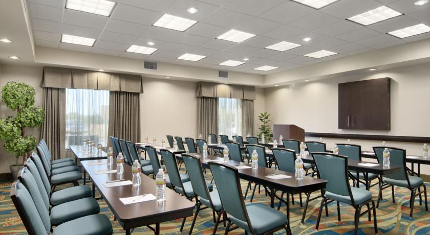Hampton Inn Vernon
