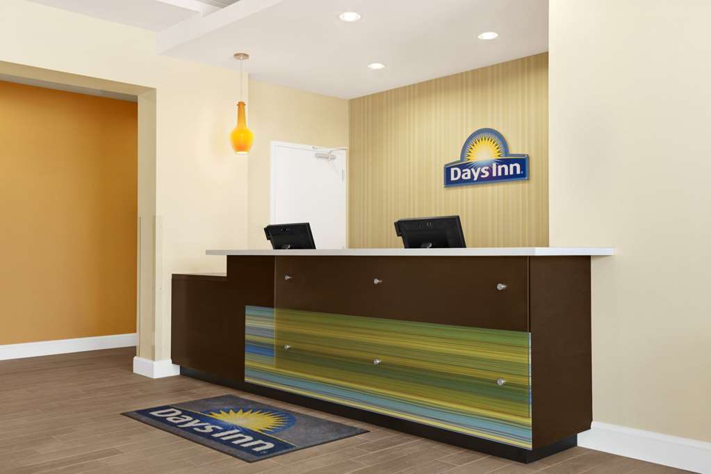 Spark by Hilton Victoria