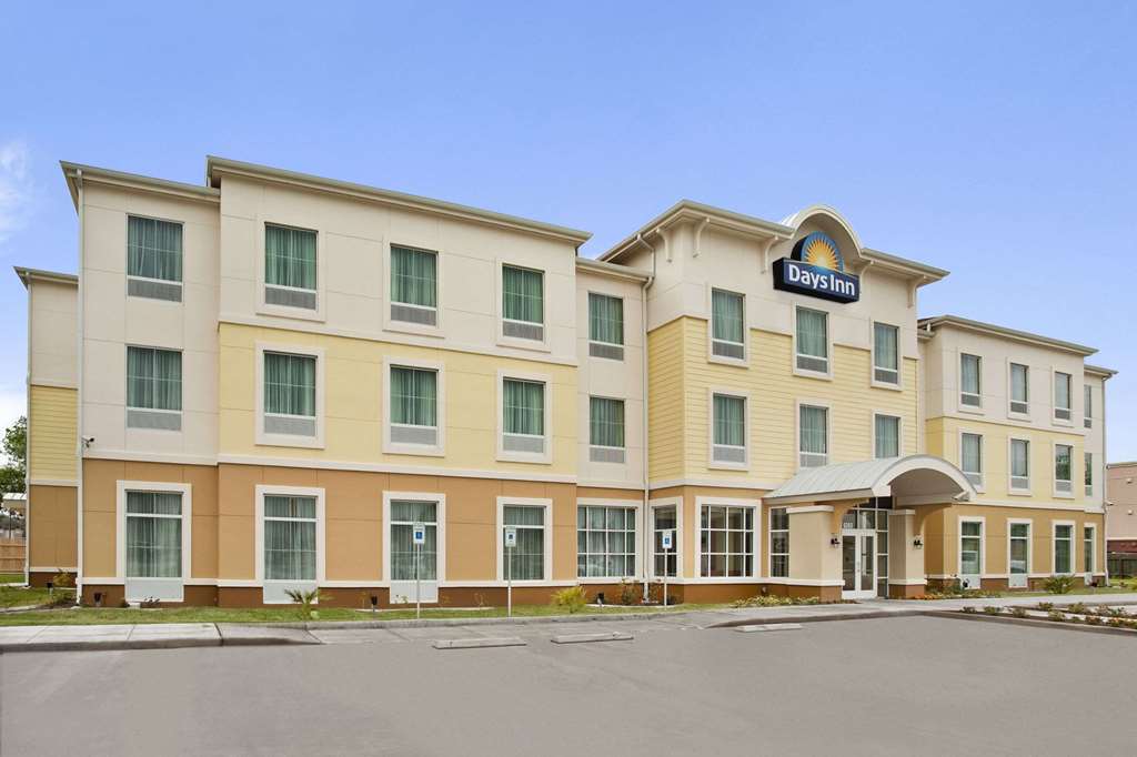 Spark by Hilton Victoria