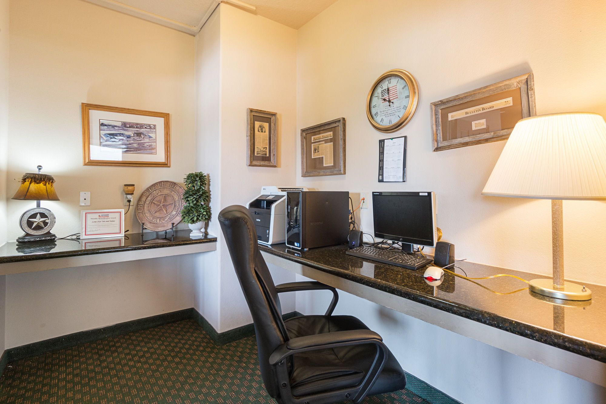 Lone Star Inn & Suites