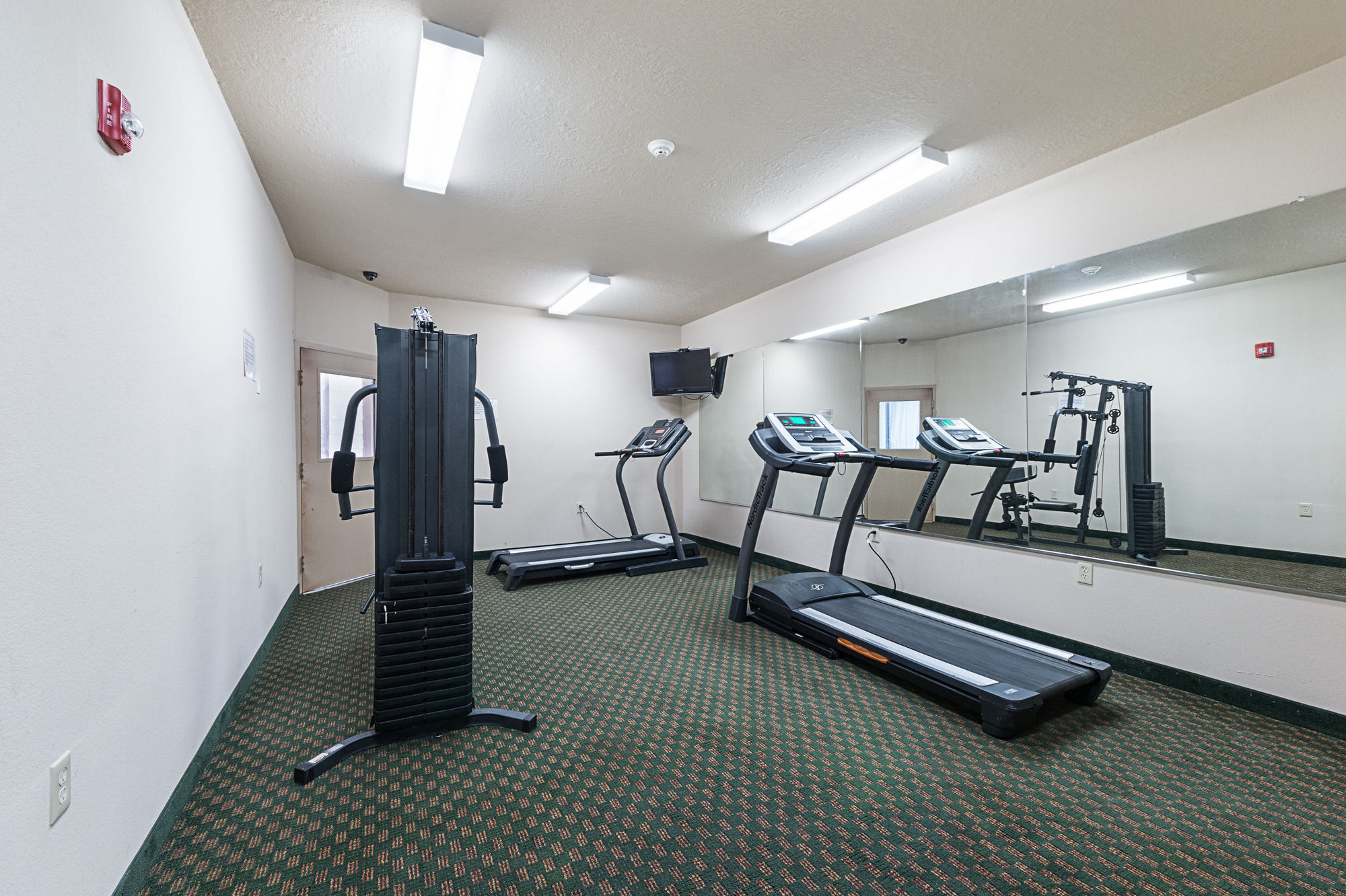 Lone Star Inn & Suites