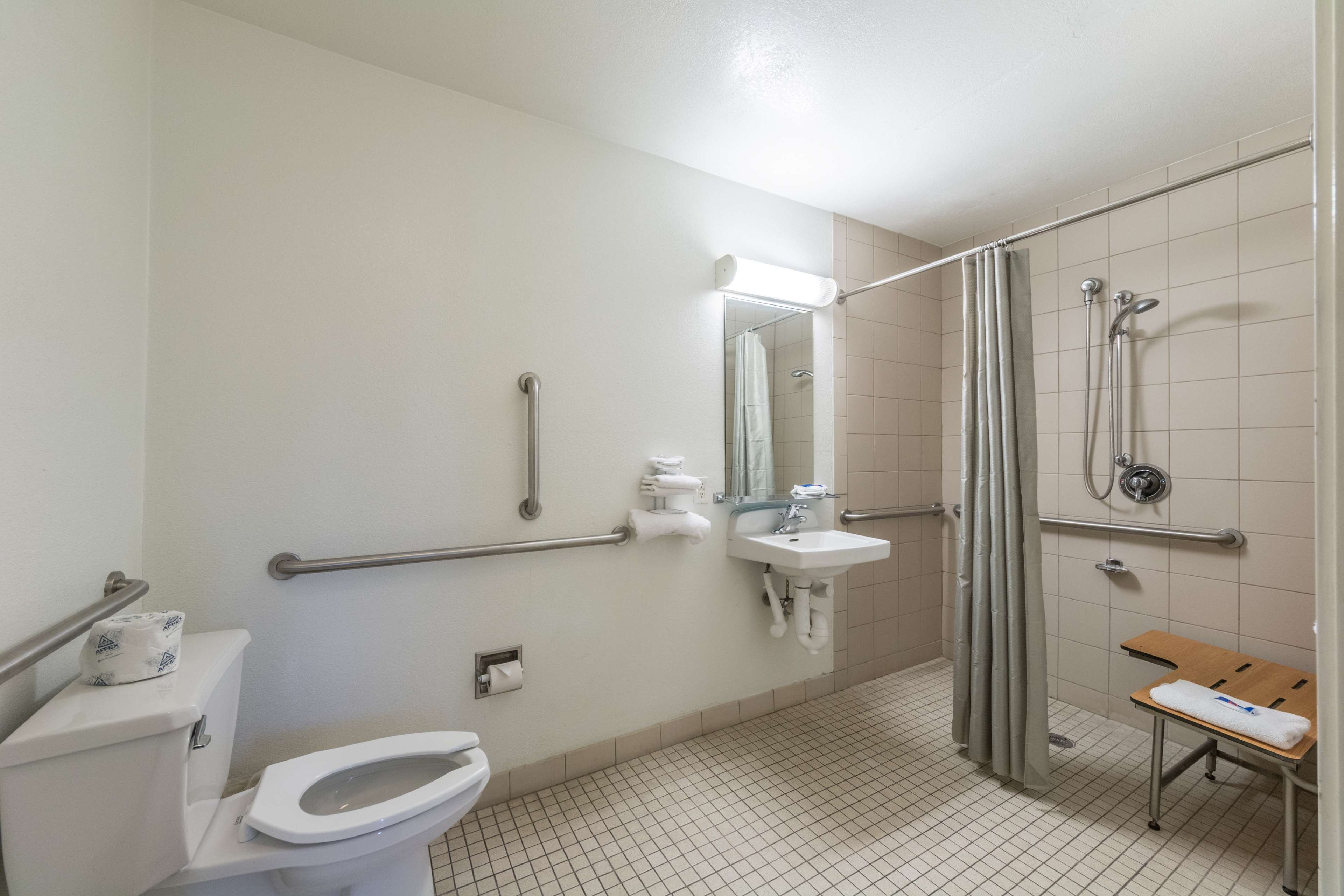 Motel 6 Victoria
