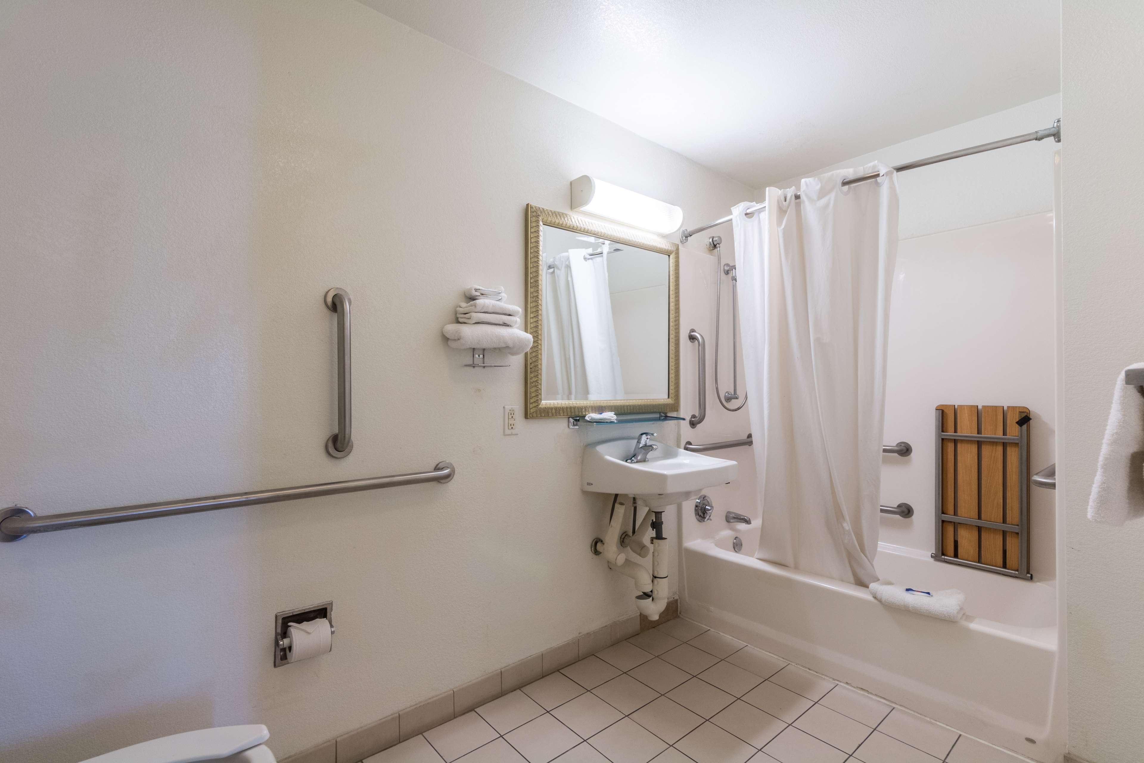 Motel 6 Victoria