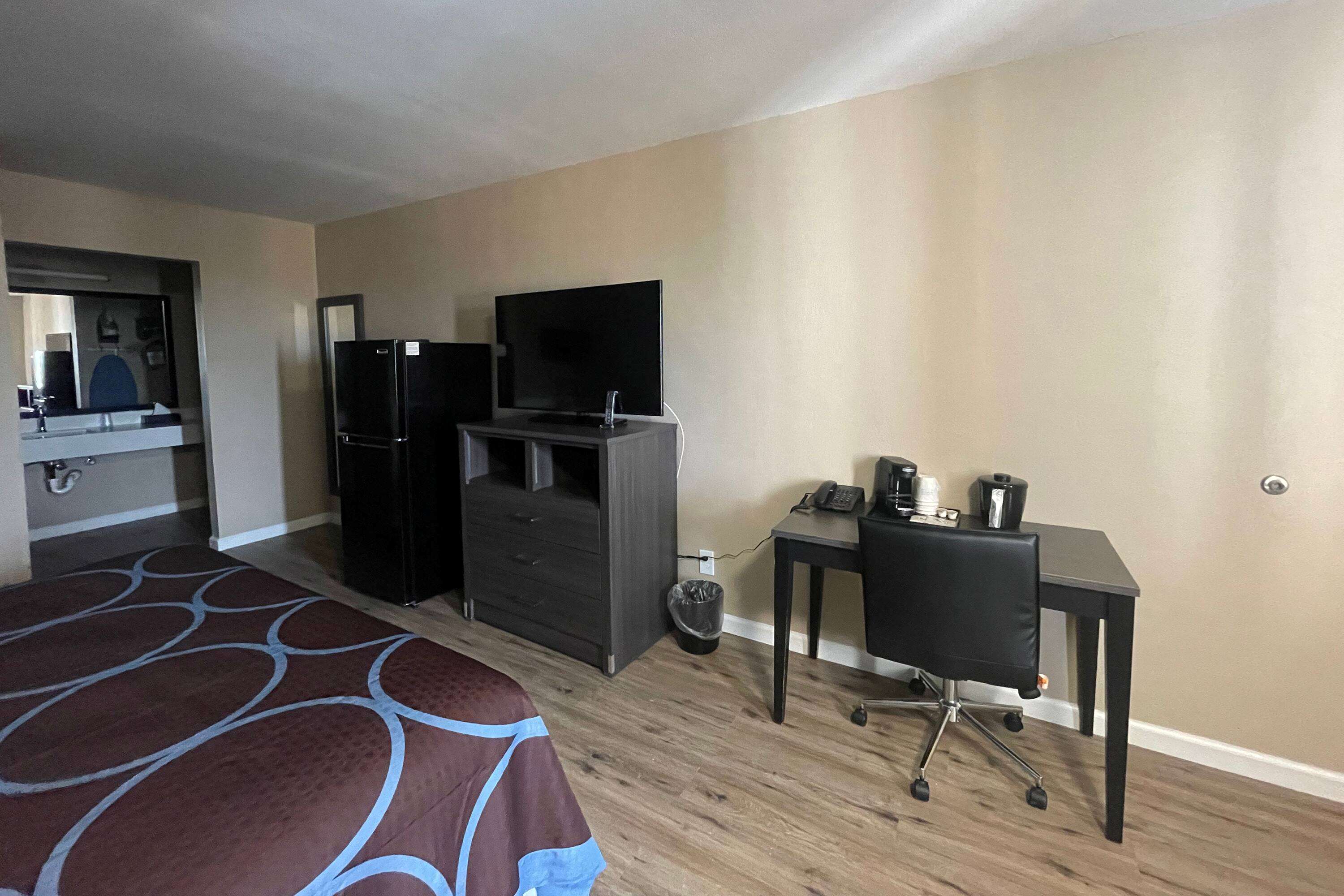 Super 8 by Wyndham Victoria/South/Hwy 59