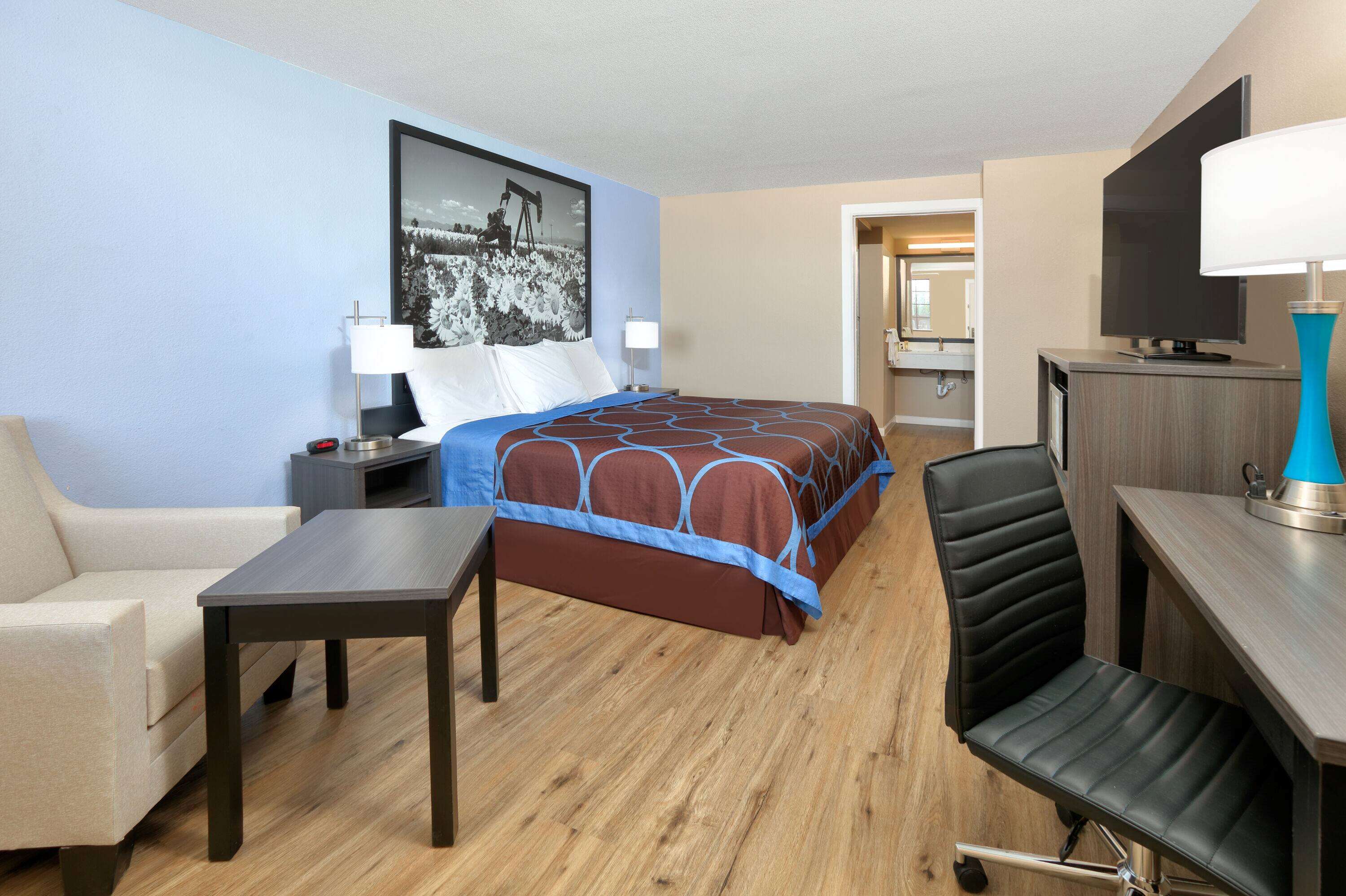 Super 8 by Wyndham Victoria/South/Hwy 59