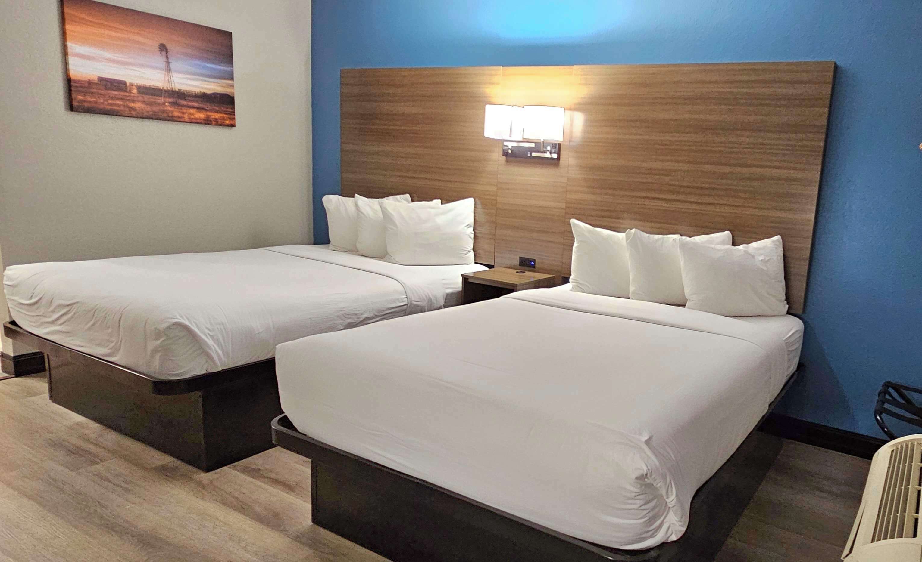 SureStay Studio by Best Western Victoria