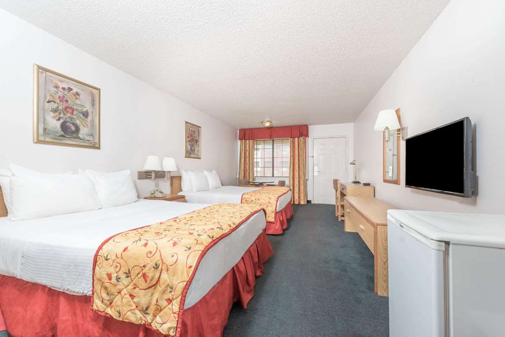 Days Inn by Wyndham Waco