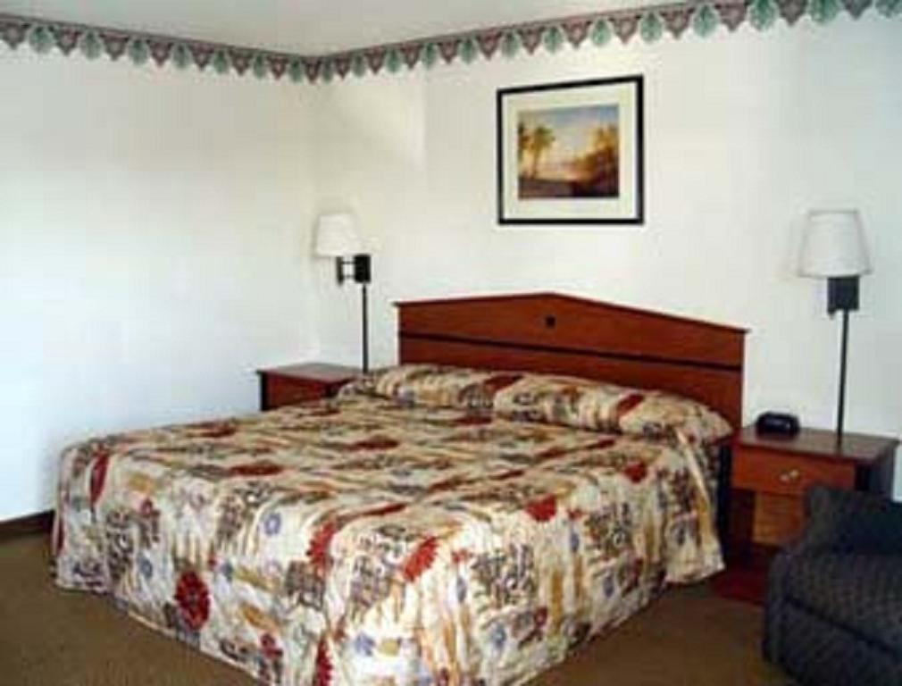 Knights Inn Waco South