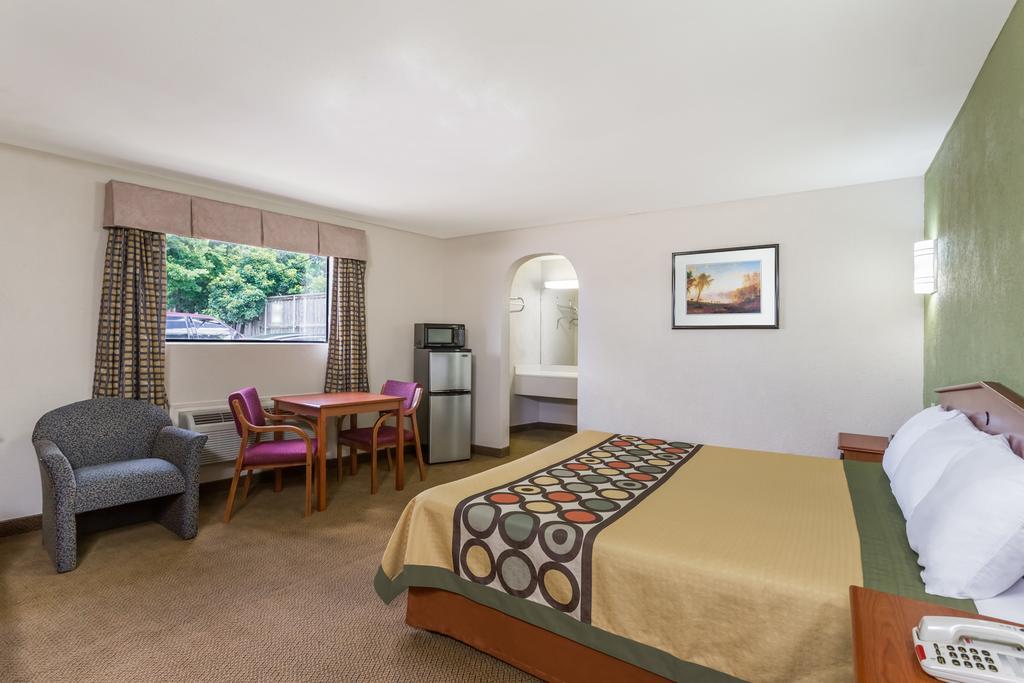 Knights Inn Waco South