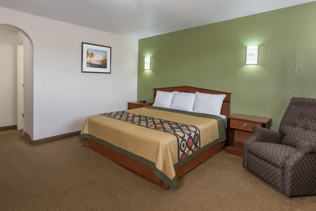 Knights Inn Waco South