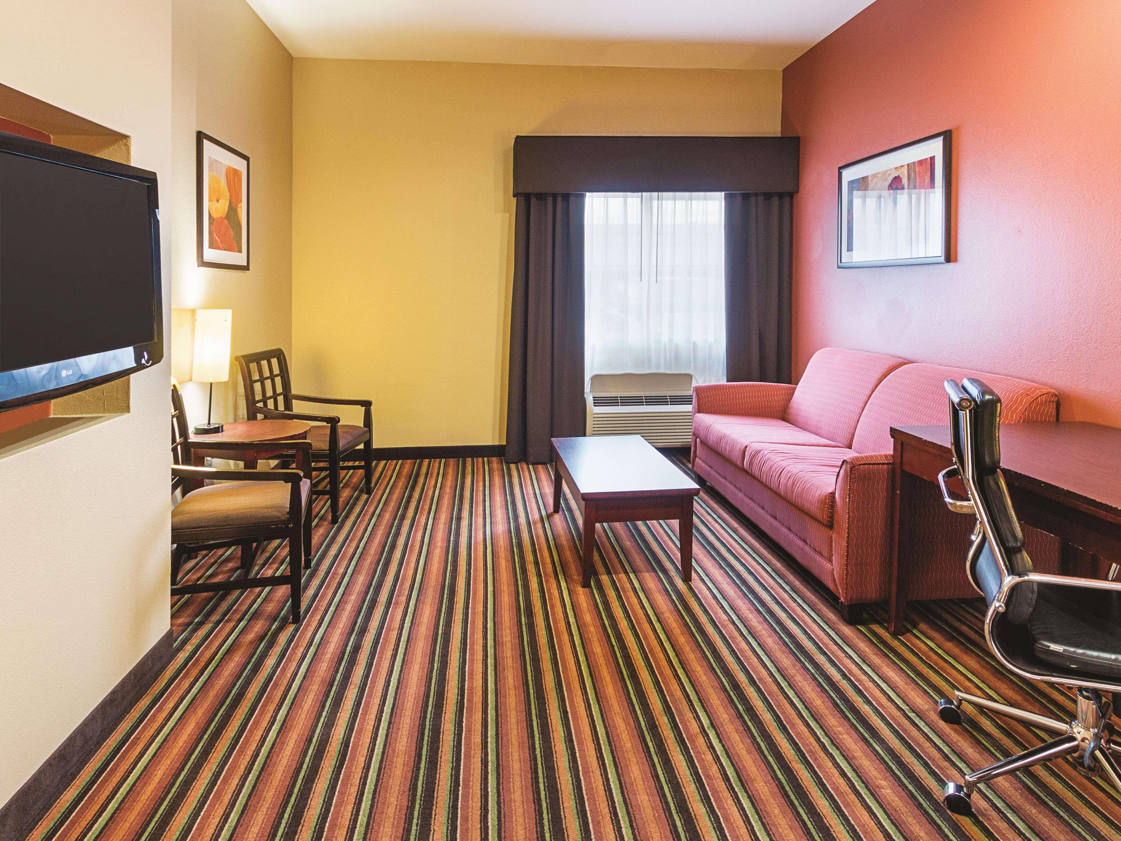 La Quinta Inn & Suites by Wyndham Woodway - Waco South