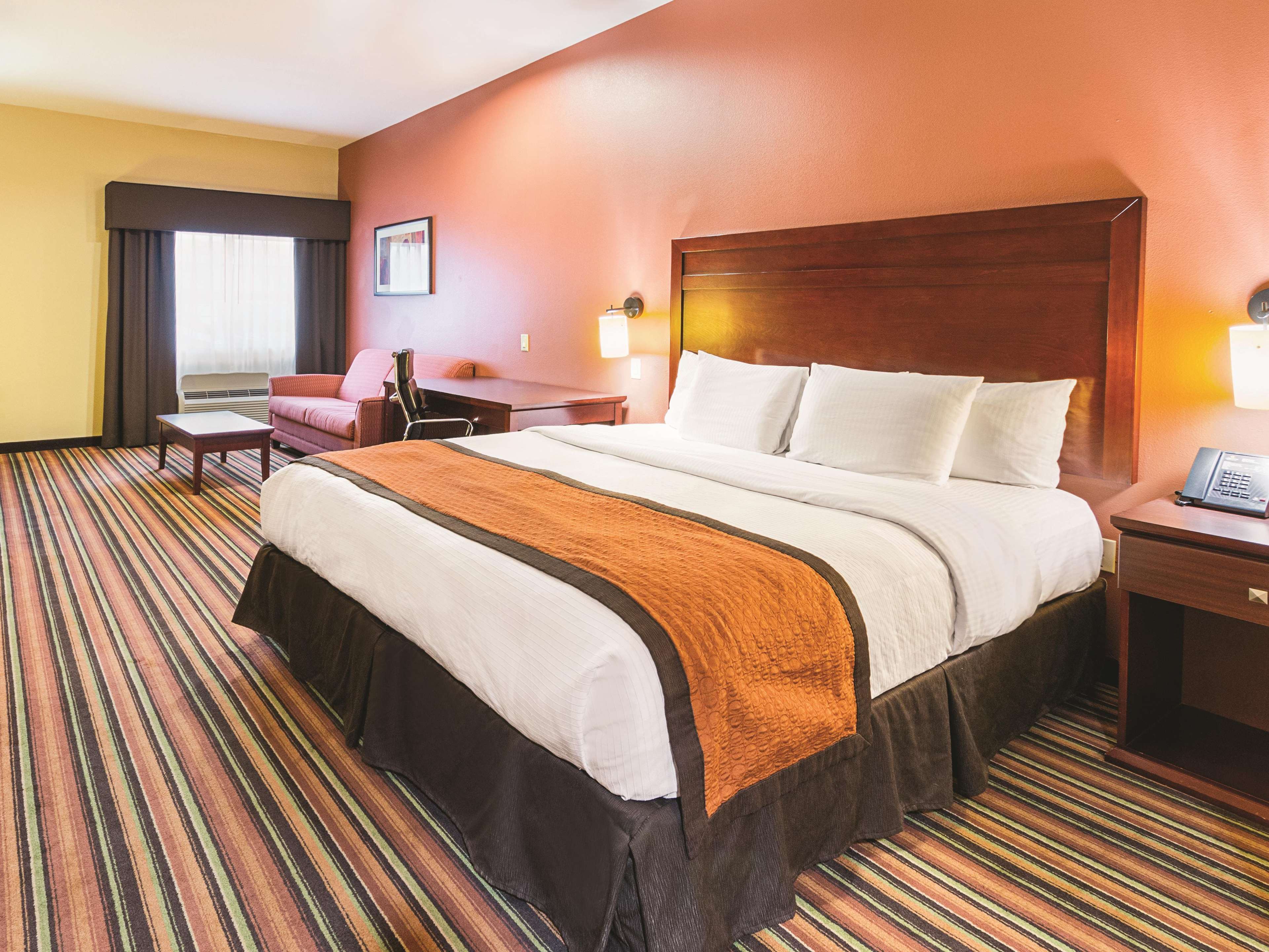 La Quinta Inn & Suites by Wyndham Woodway - Waco South