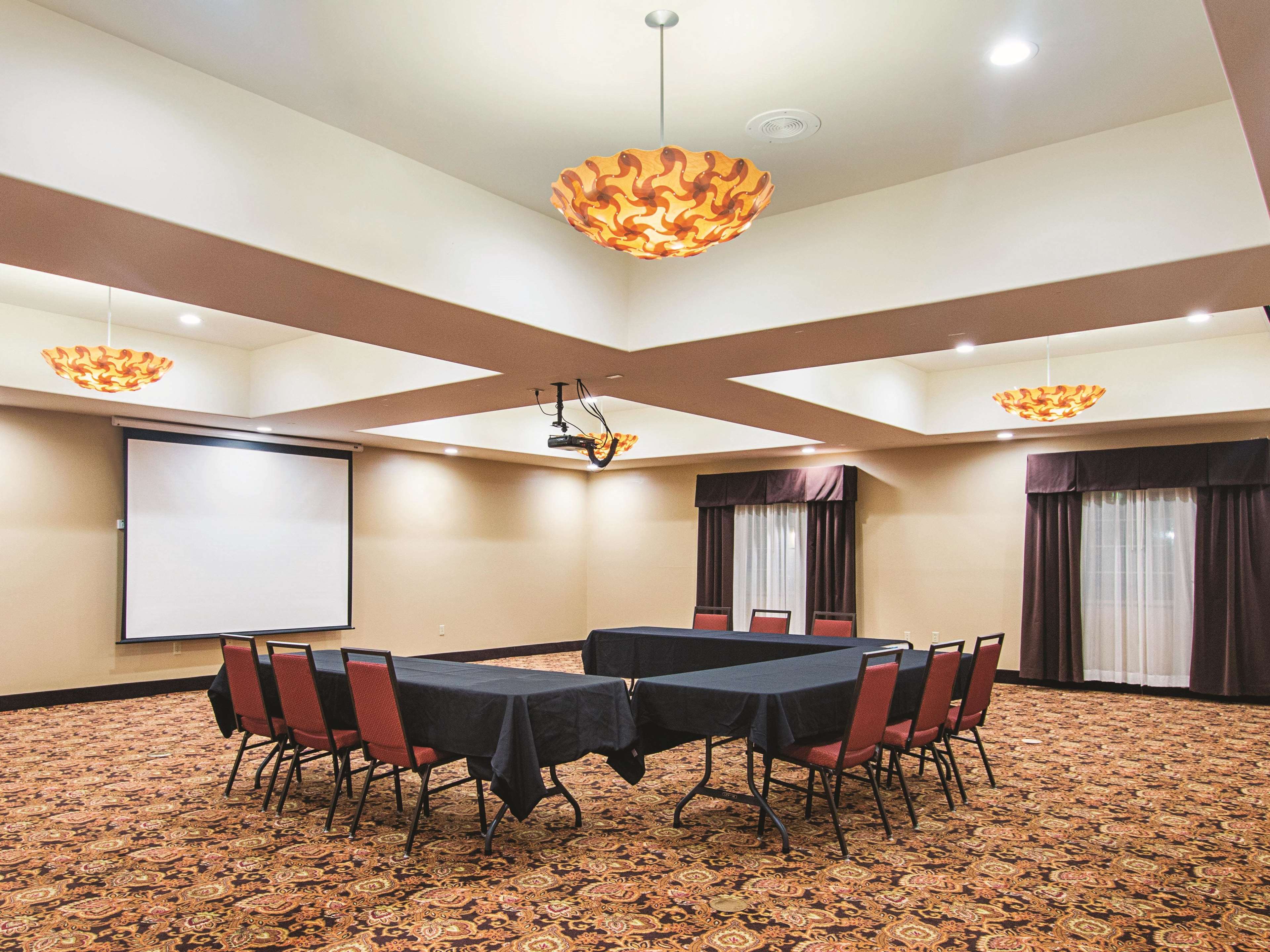 La Quinta Inn & Suites by Wyndham Woodway - Waco South