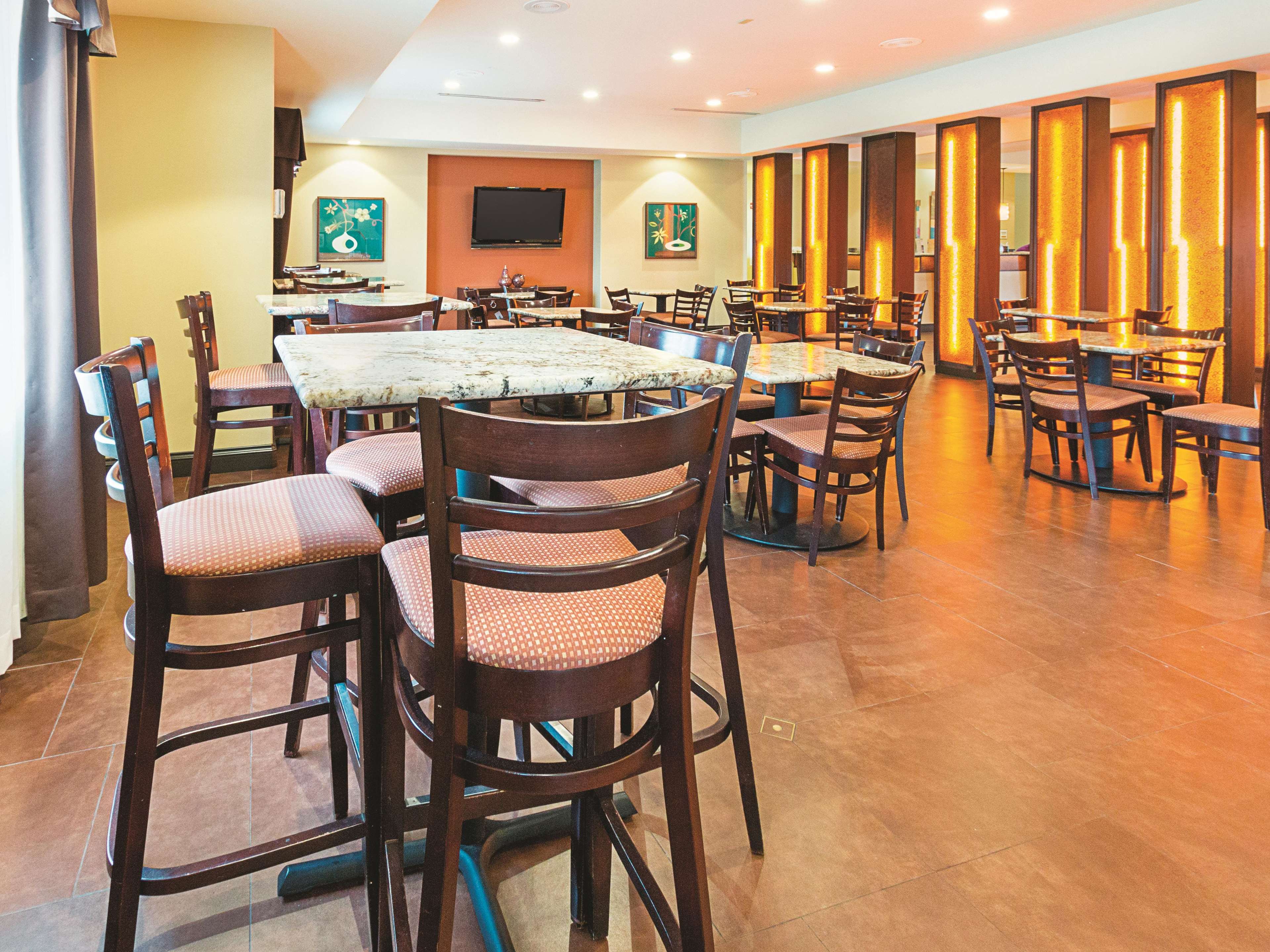 La Quinta Inn & Suites by Wyndham Woodway - Waco South