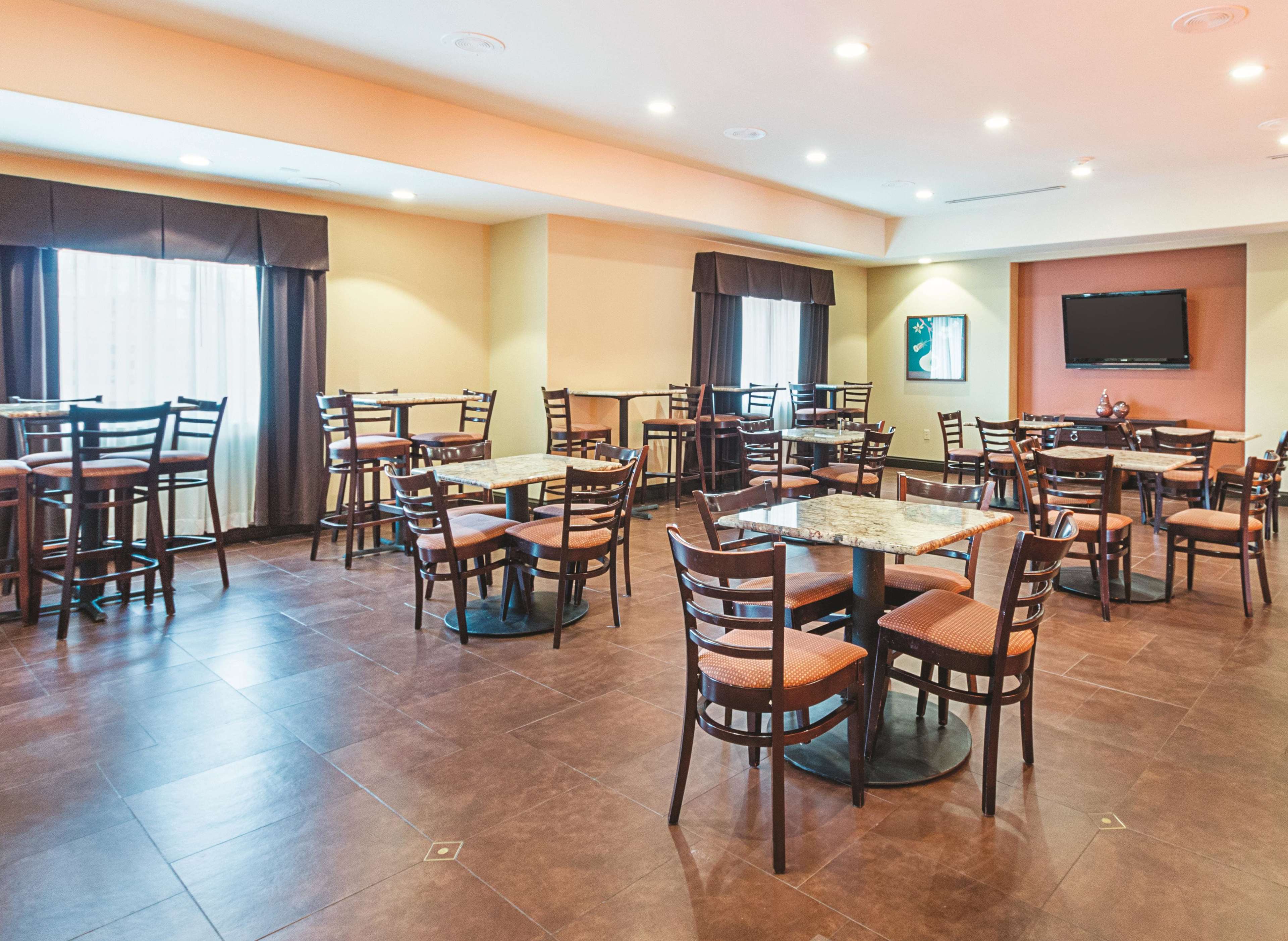La Quinta Inn & Suites by Wyndham Woodway - Waco South