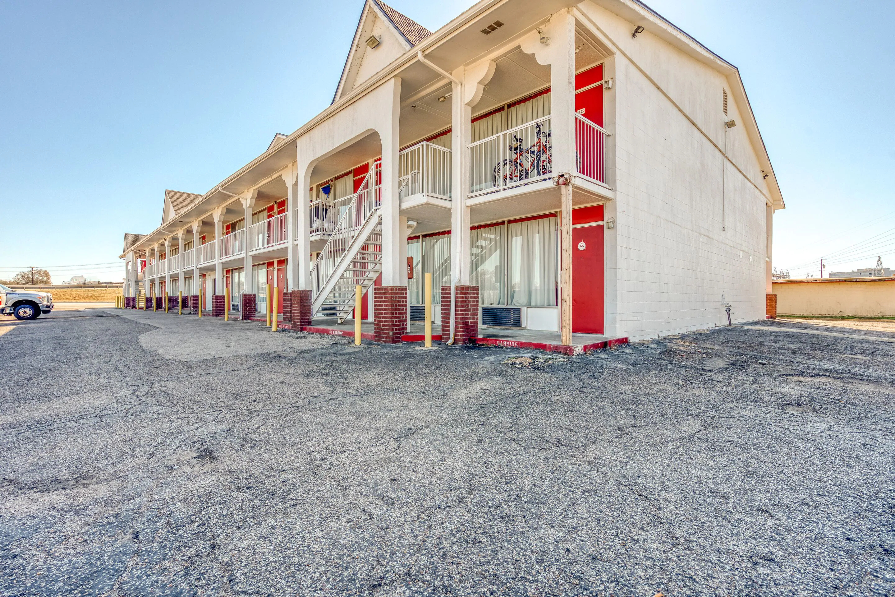 OYO Hotel Waco University Area/ I-35