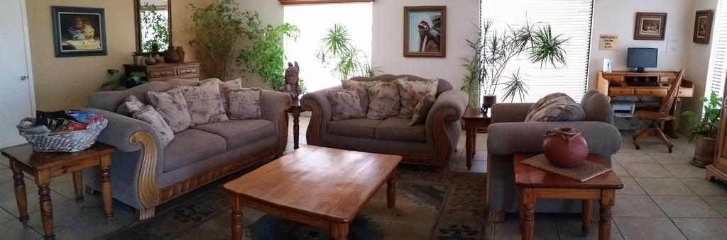 Super 8 by Wyndham Waco/Mall area TX