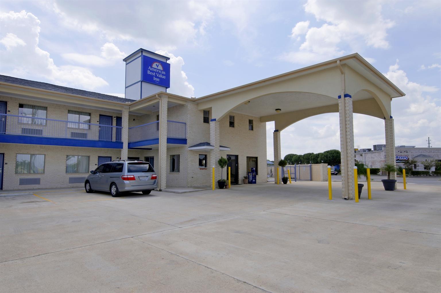 Americas Best Value Inn & Suites-Waller/Prairie View