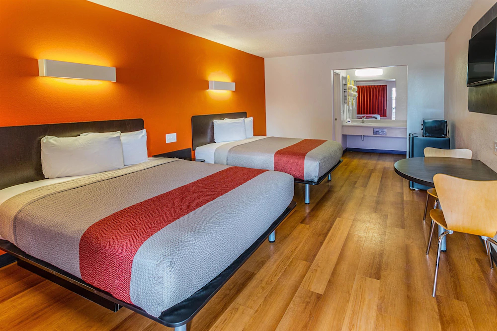 Motel 6 Waxahachie