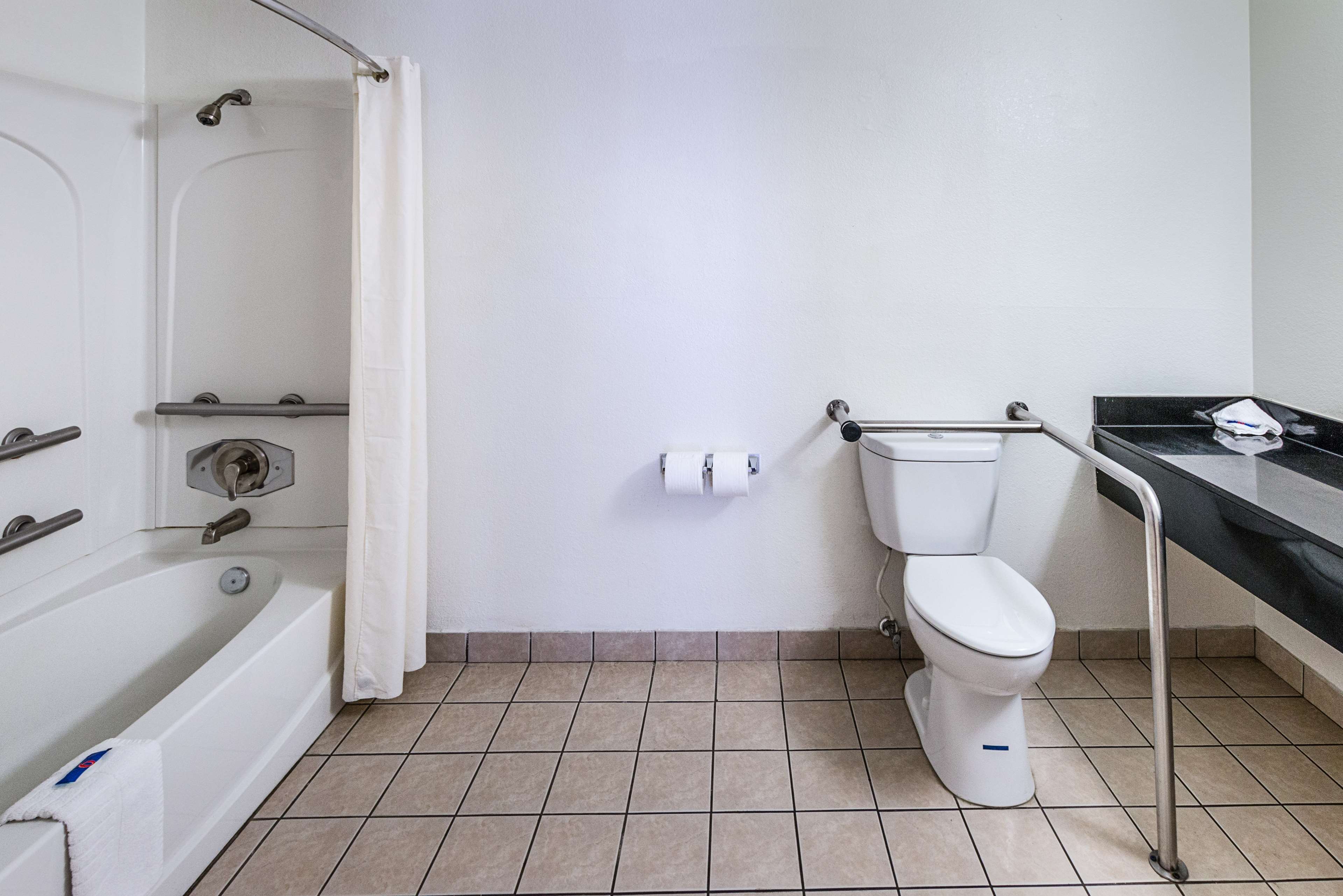 Motel 6 Waxahachie