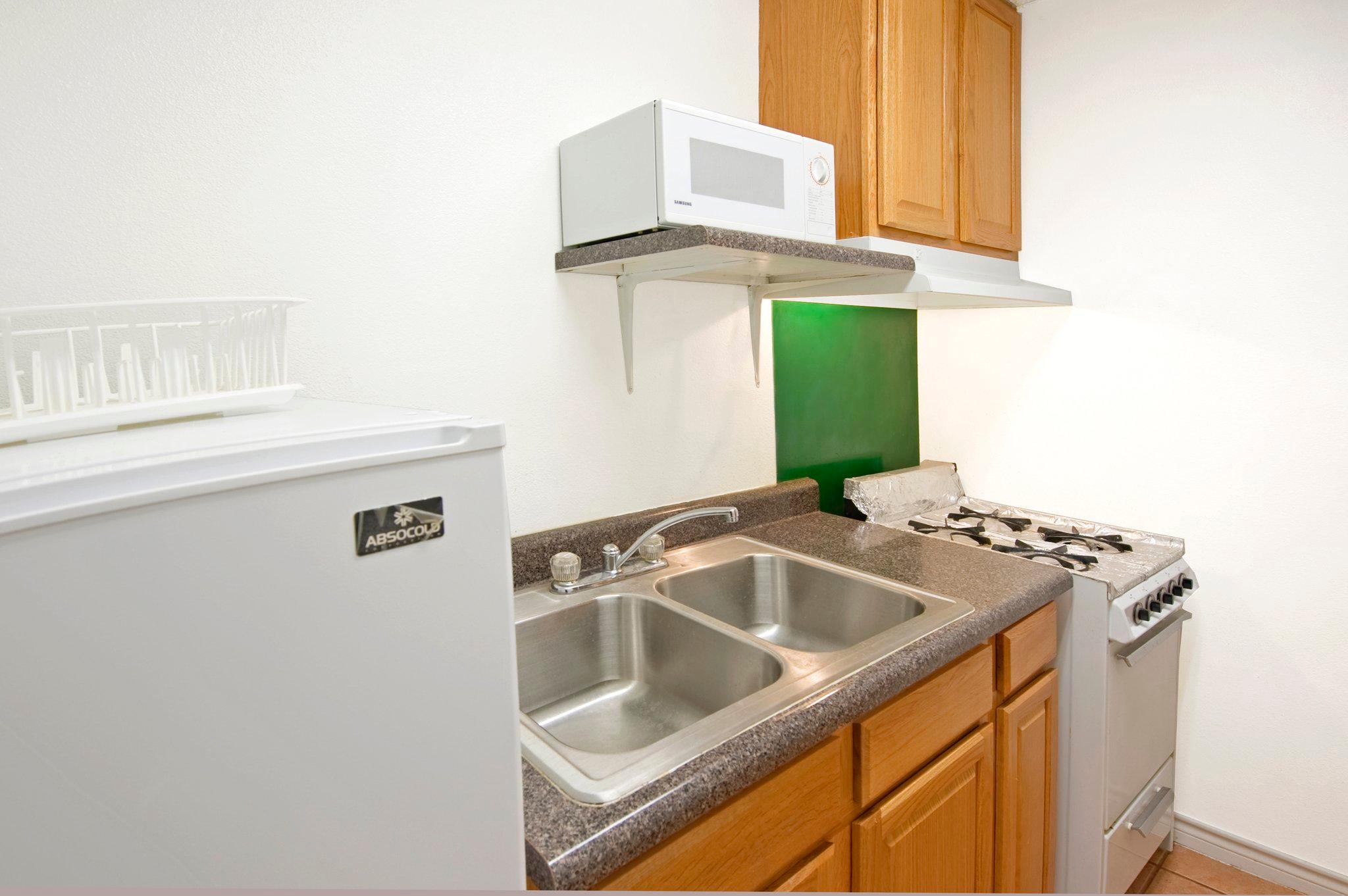 Americas Best Value Inn-weatherford