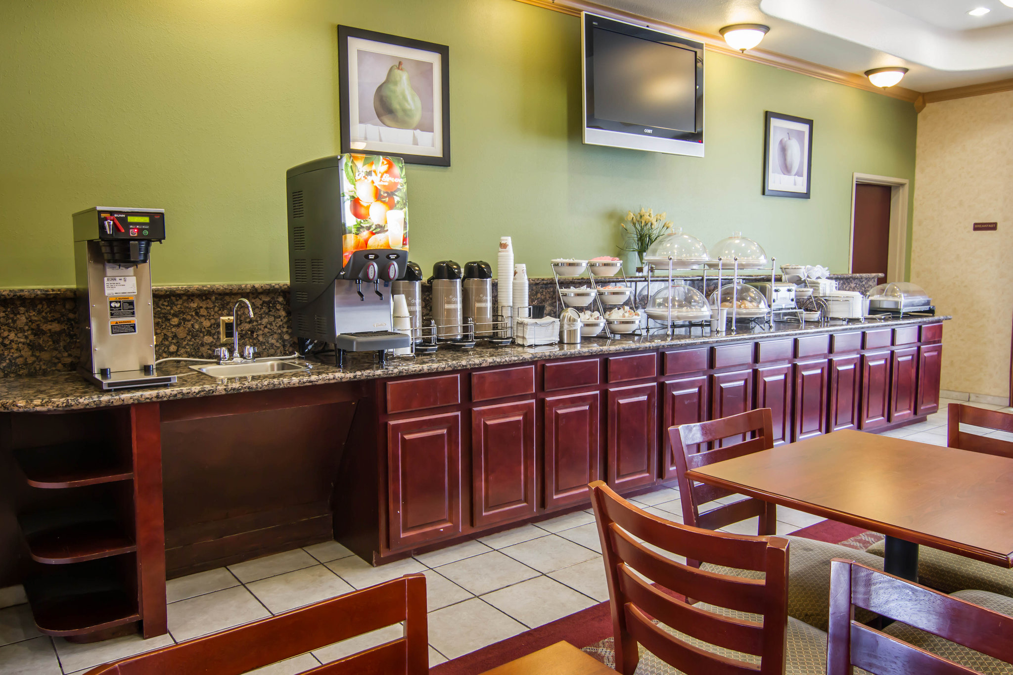 Clarion Inn & Suites Weatherford