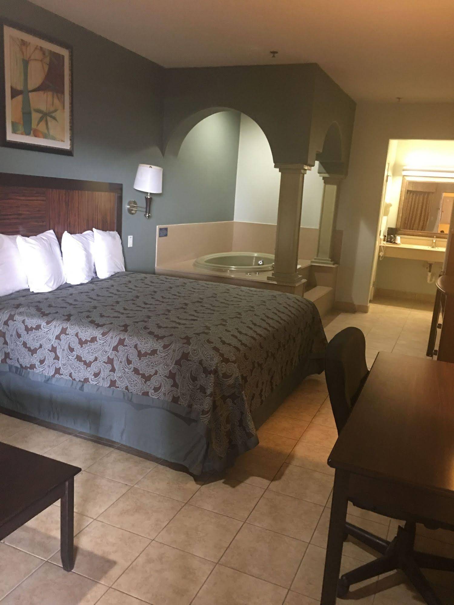 Weslaco Inn