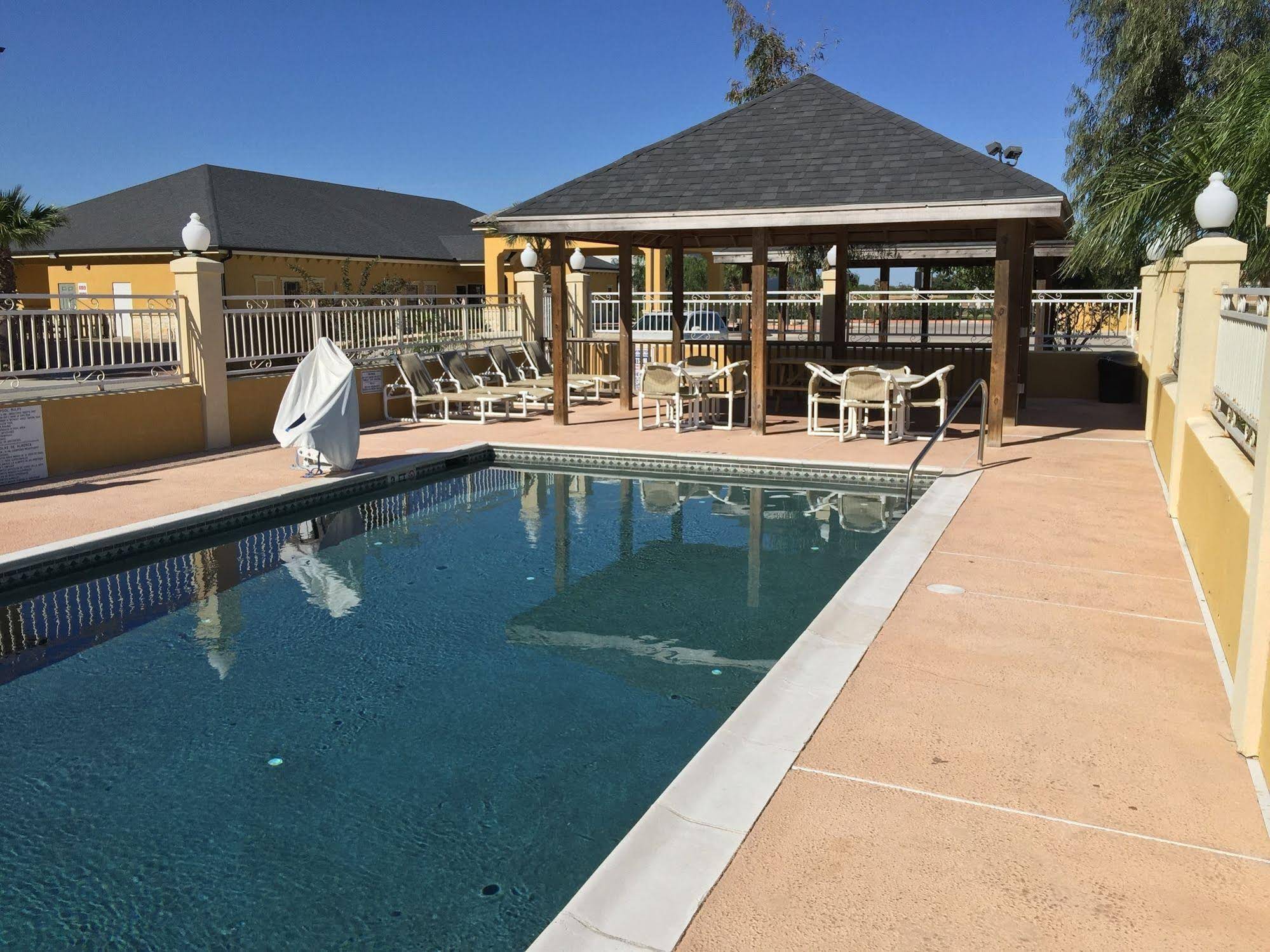 Weslaco Inn