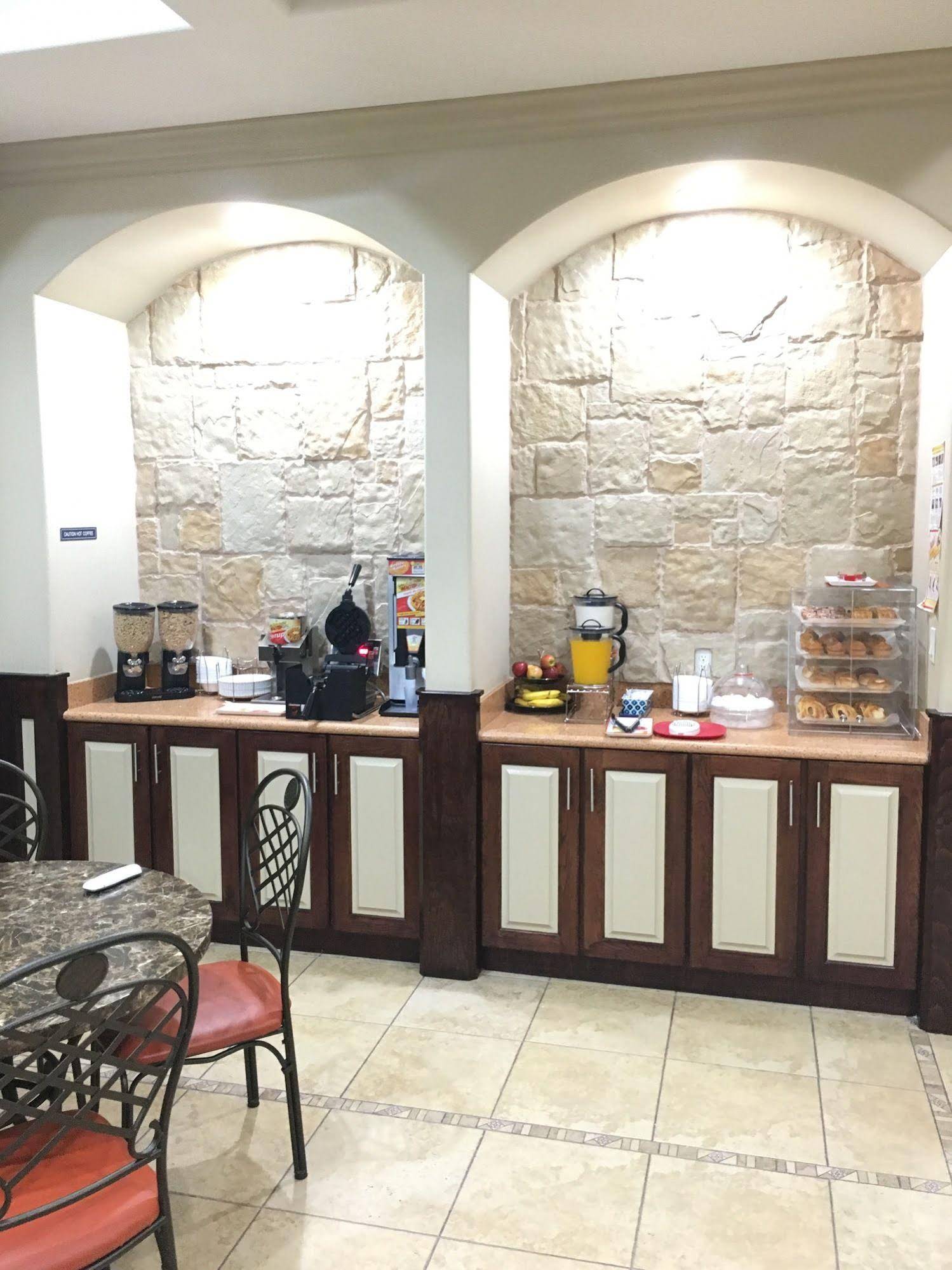 Weslaco Inn
