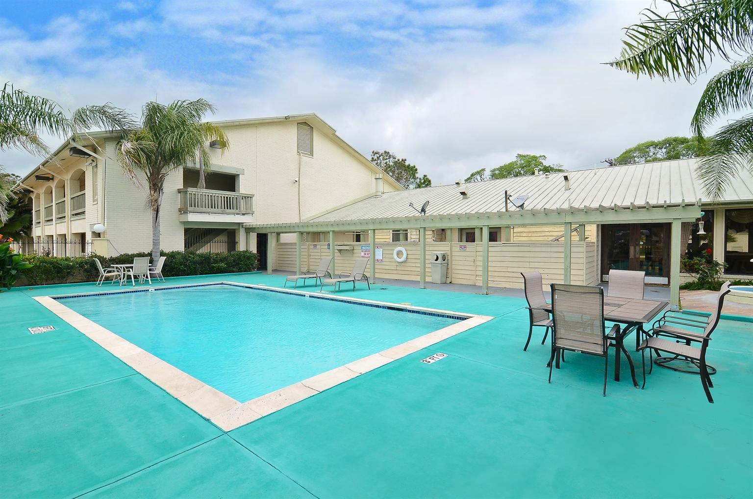 Americas Best Value Inn West Columbia