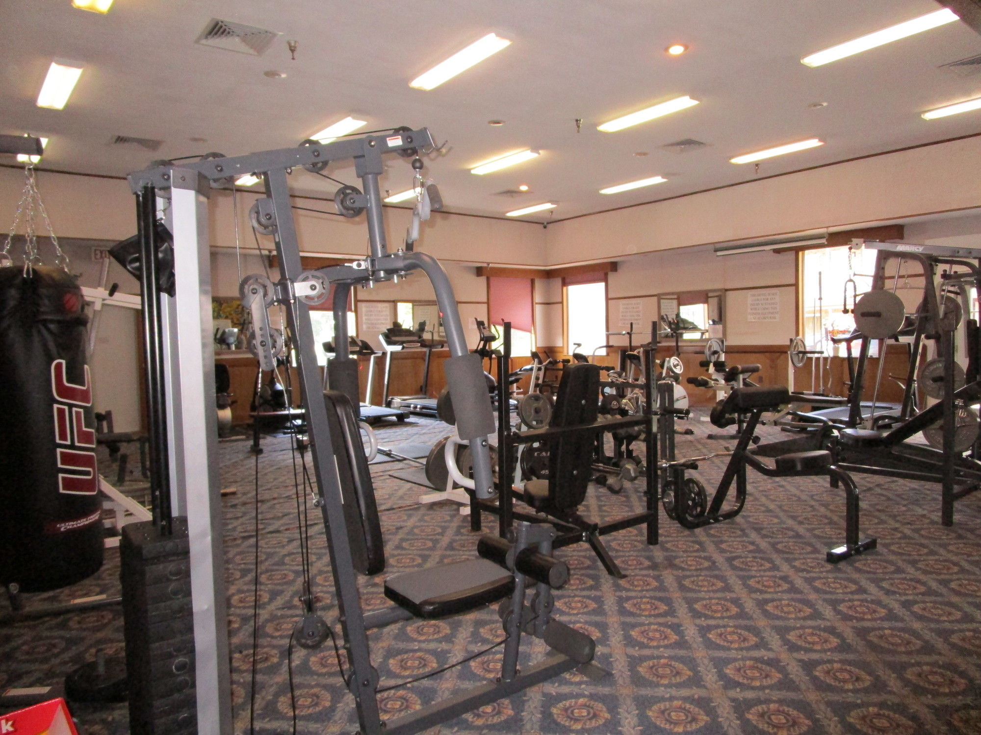 Columbia Lakes Hotel