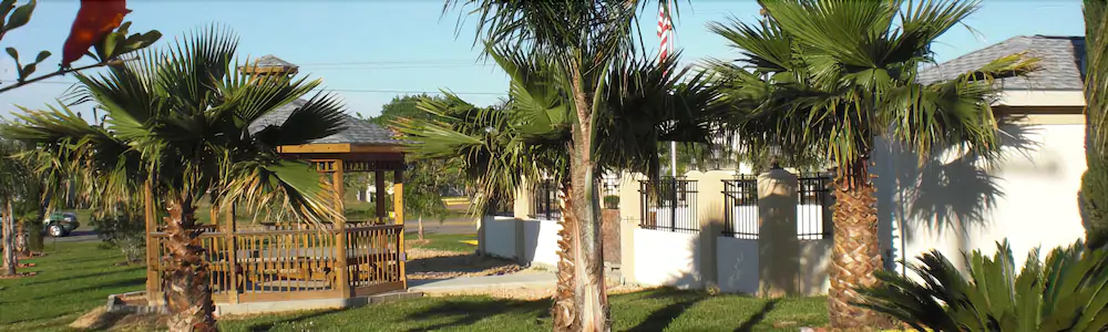 The Executive Inn & Suites