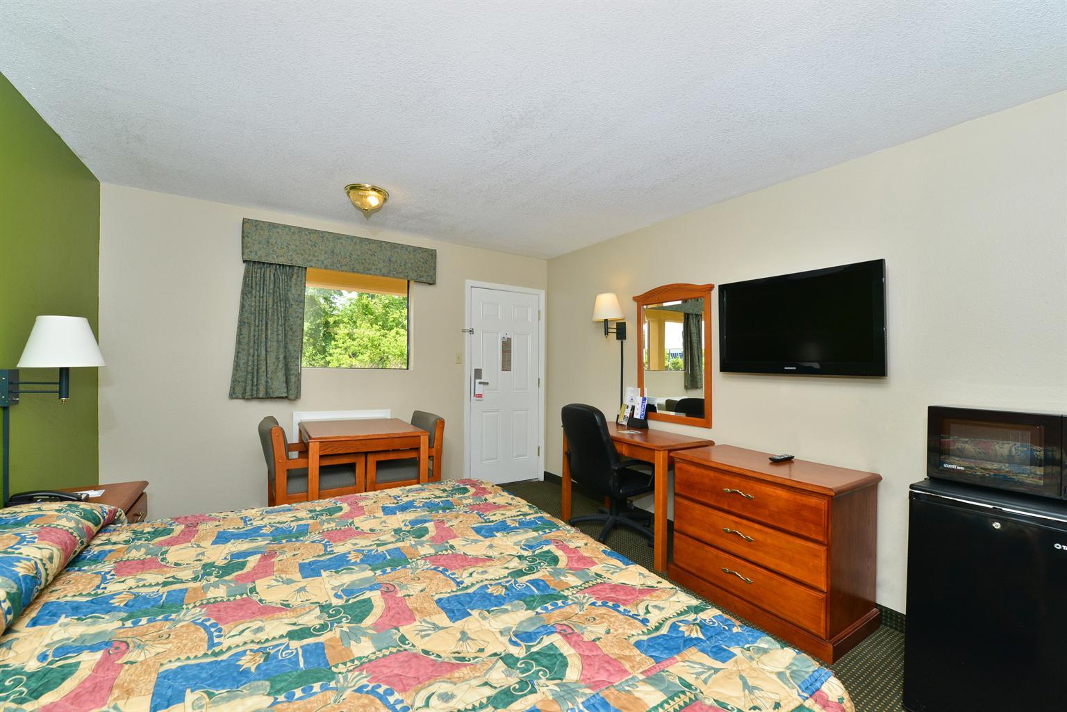 Scottish Inns and Suites Wharton