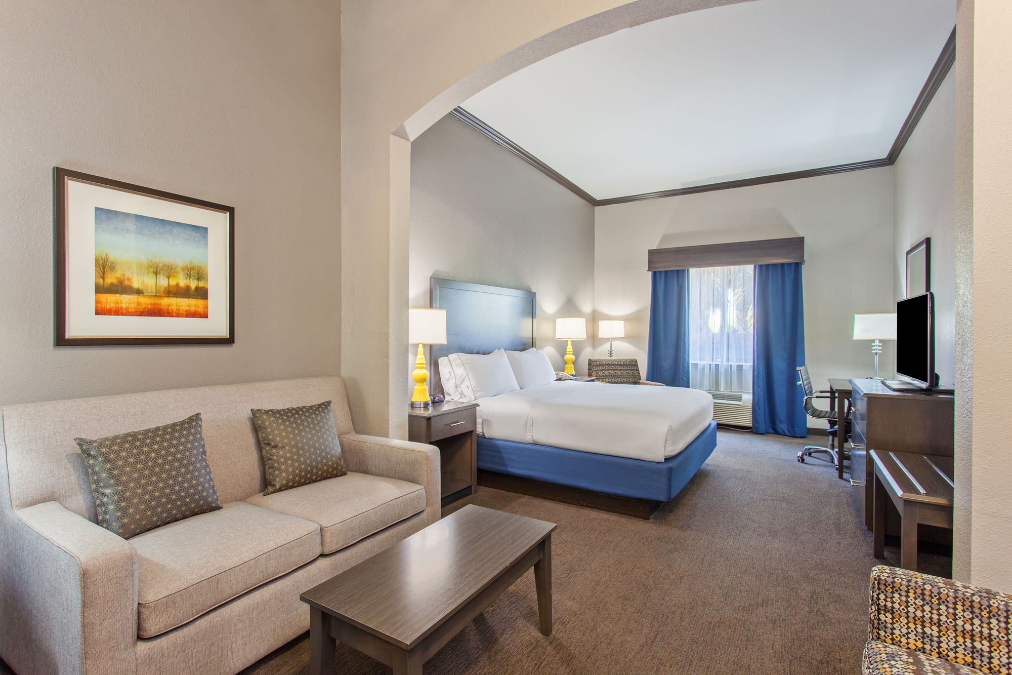 Holiday Inn Express & Suites Wharton