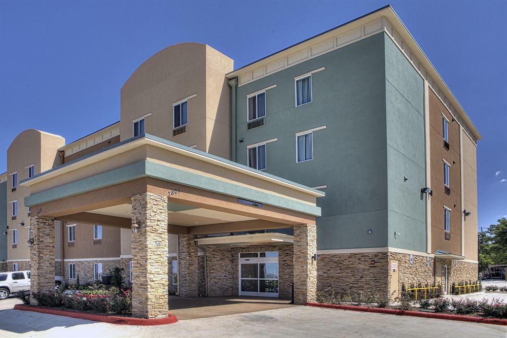 Comfort Inn & Suites Fort Worth West