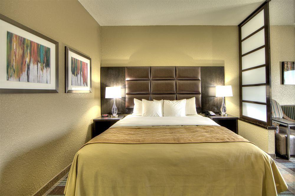 Comfort Inn & Suites Fort Worth West