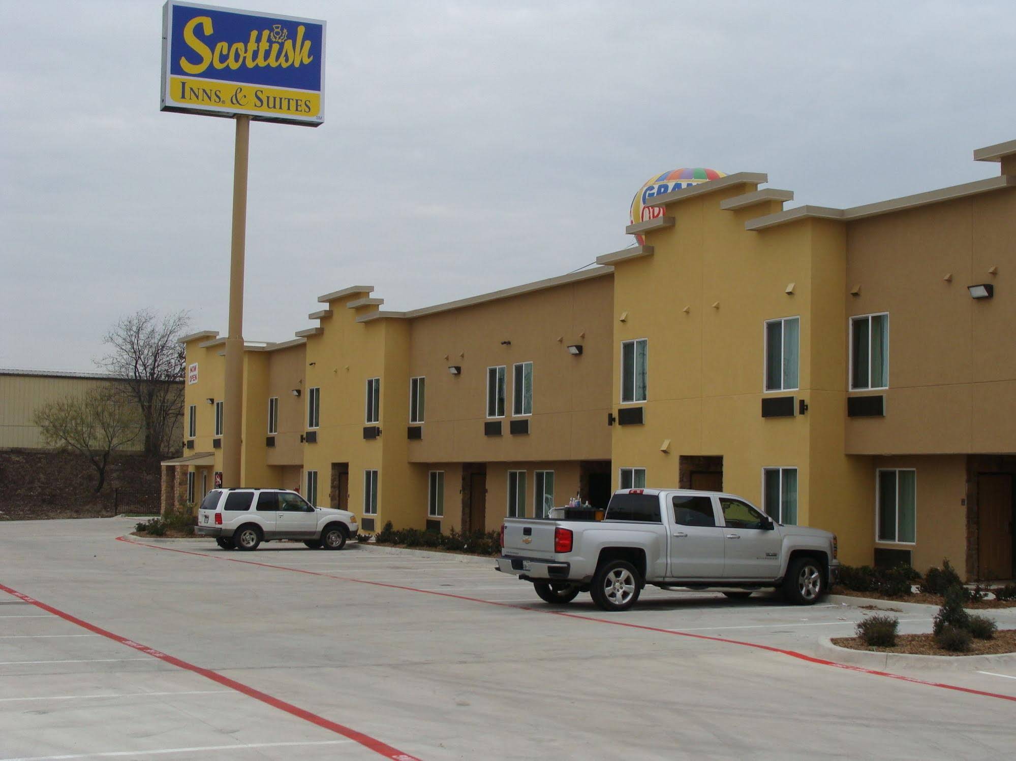 Scottish Inns And Suites White