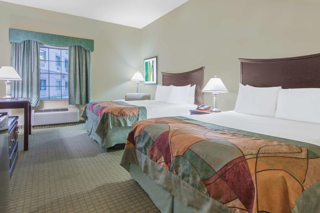 Baymont by Wyndham Wichita Falls