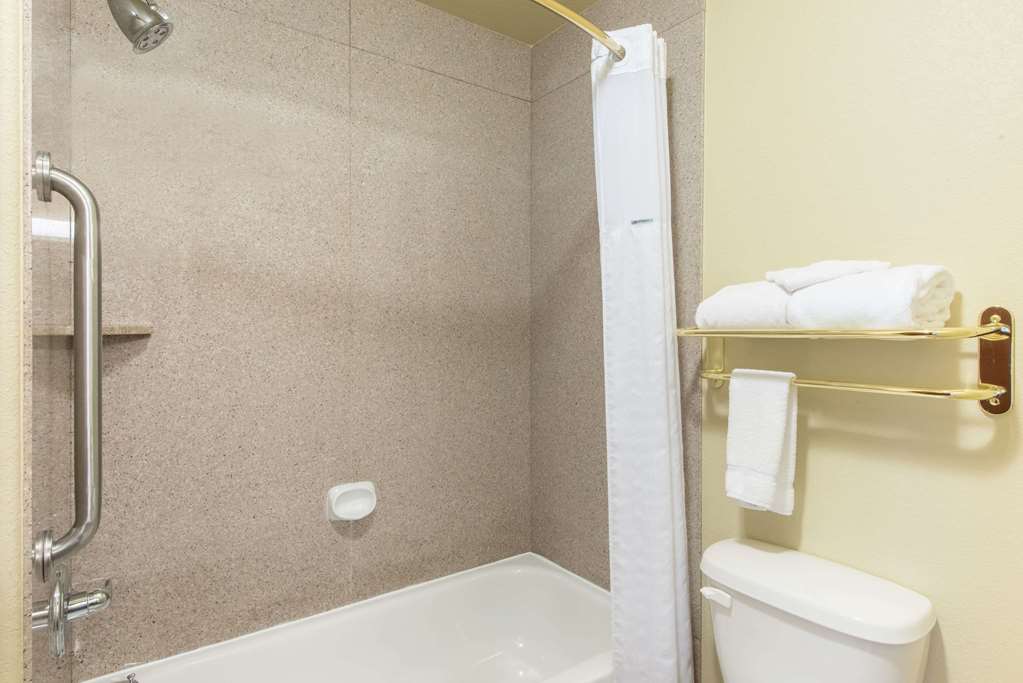 Baymont by Wyndham Wichita Falls