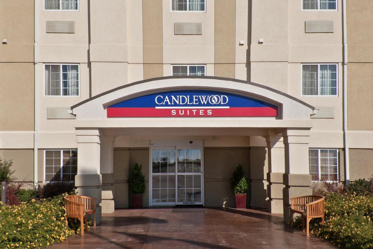 Candlewood Suites Wichita Falls @ Maurine St.