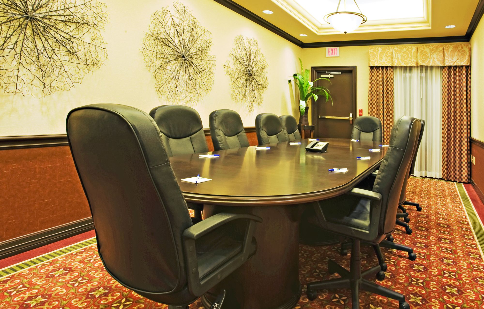 Holiday Inn Express Hotel & Suites Wichita Falls