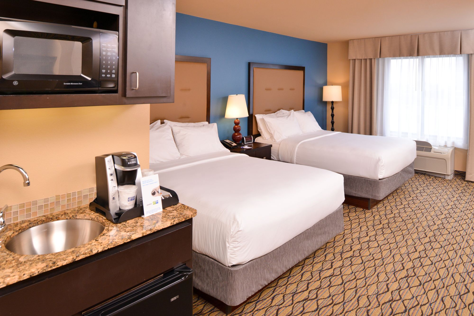 Holiday Inn Express Hotel & Suites Wichita Falls