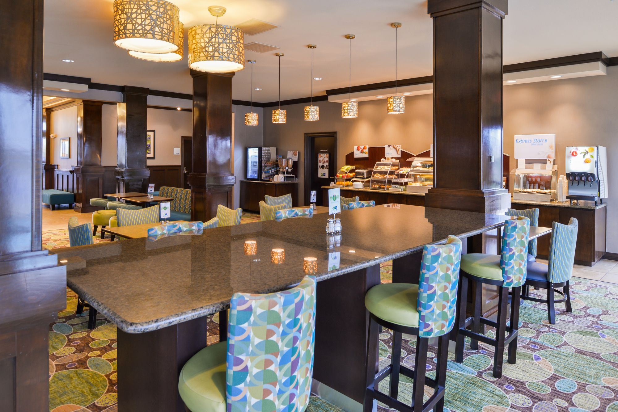Holiday Inn Express Hotel & Suites Wichita Falls