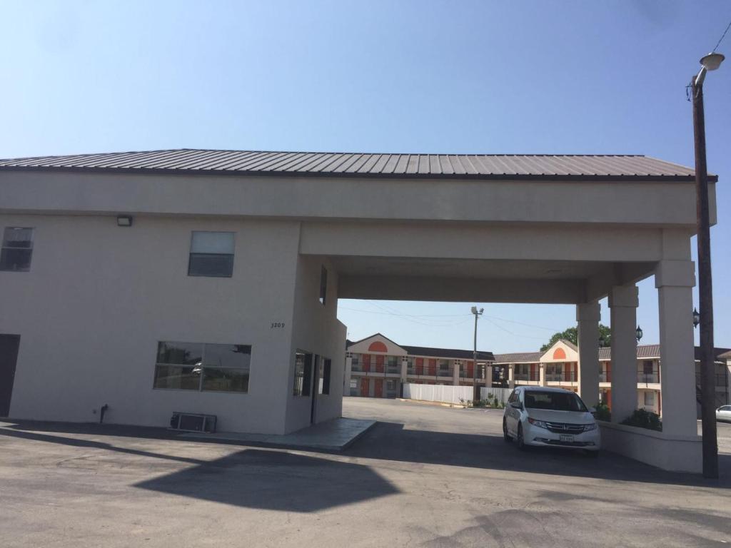 Super 8 by Wyndham Wichita Falls