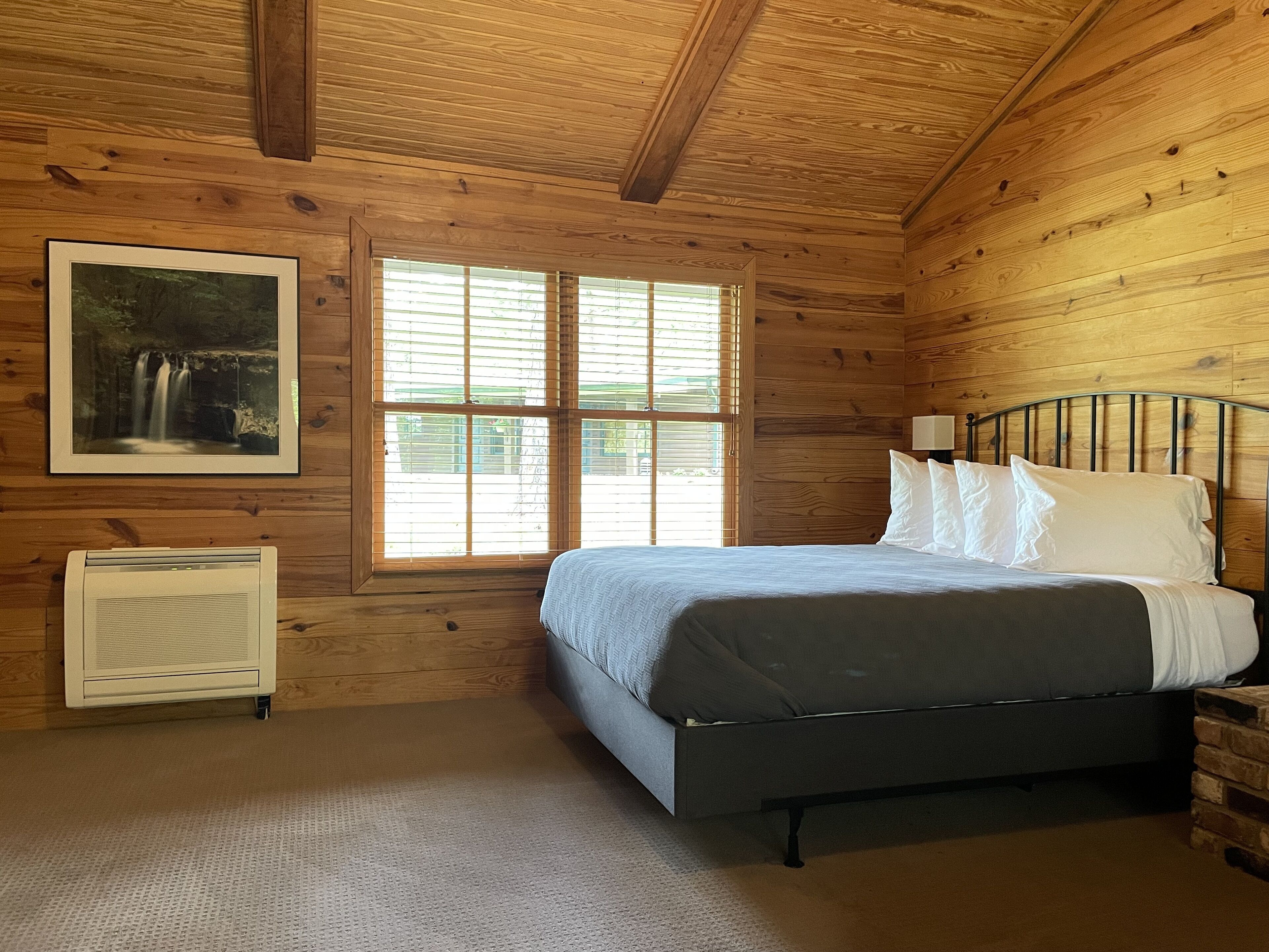 Scrappin’ Valley Lodge