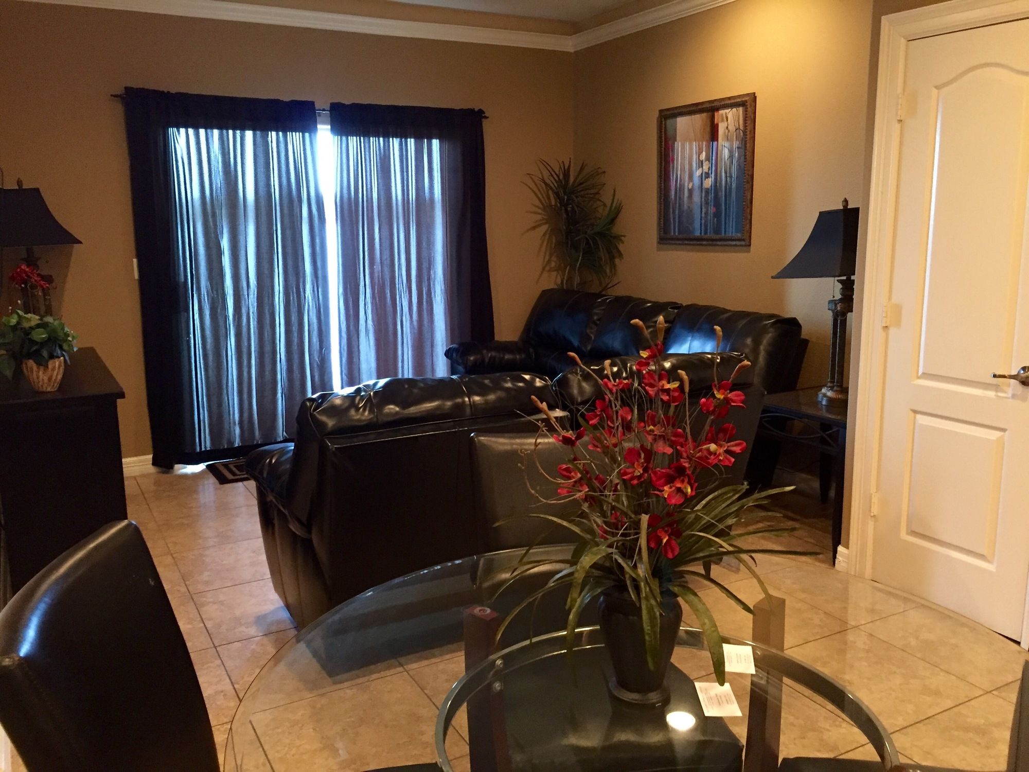 Southern Empress Lakeside Condominiums