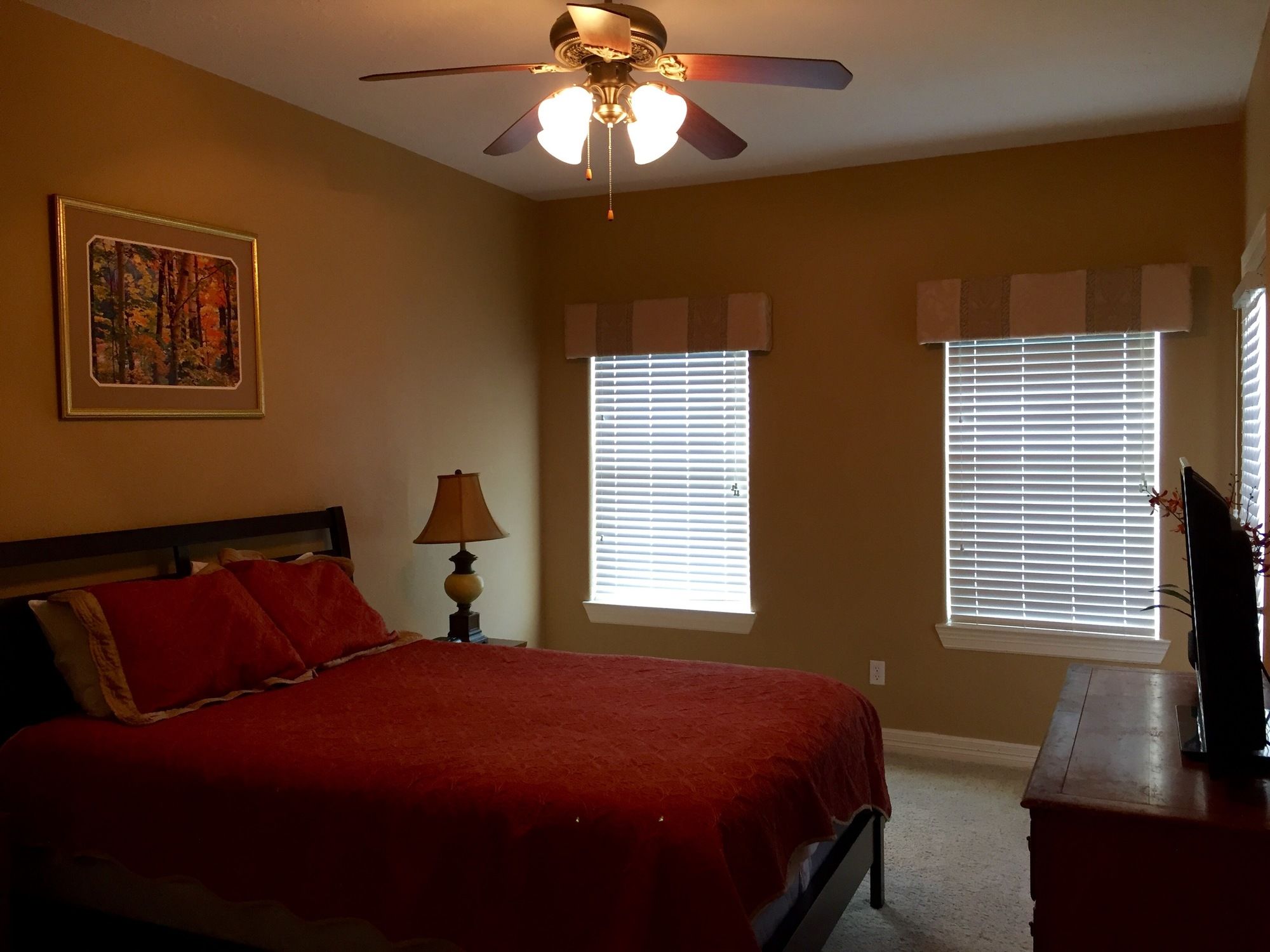 Southern Empress Lakeside Condominiums